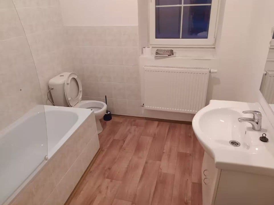 4 bedroom with open-plan kitchen flat for sale, 100 m², Karlovarská, Pernink, Karlovarský Region 4 bedroom with open-plan kitchen flat for sale, 100 m², Karlovarská, Pernink, Karlovarský Region