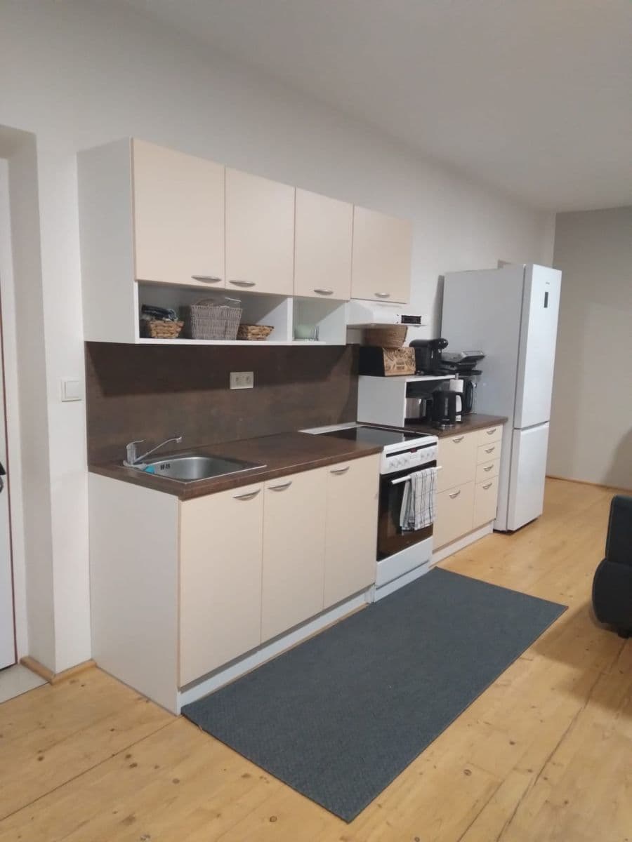 1 bedroom with open-plan kitchen flat to rent, 45 m², Česká, Bělá pod Bezdězem, Středočeský Region 1 bedroom with open-plan kitchen flat to rent, 45 m², Česká, Bělá pod Bezdězem, Středočeský Region