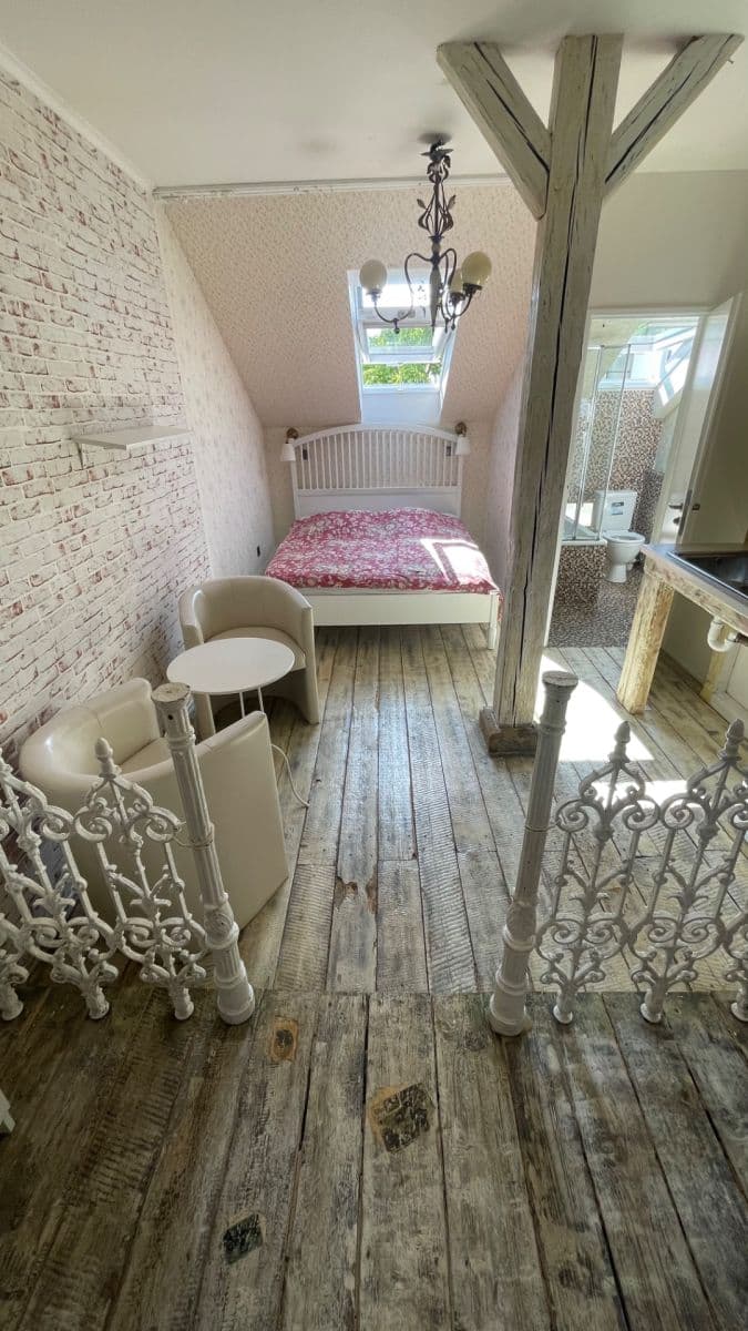 Studio flat to rent, 25 m², Lublaňská, Prague, Prague Studio flat to rent, 25 m², Lublaňská, Prague, Prague