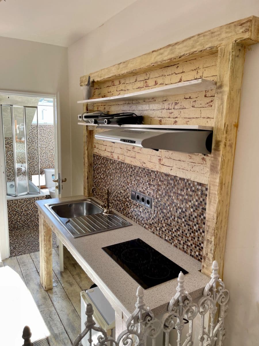 Studio flat to rent, 25 m², Lublaňská, Prague, Prague Studio flat to rent, 25 m², Lublaňská, Prague, Prague