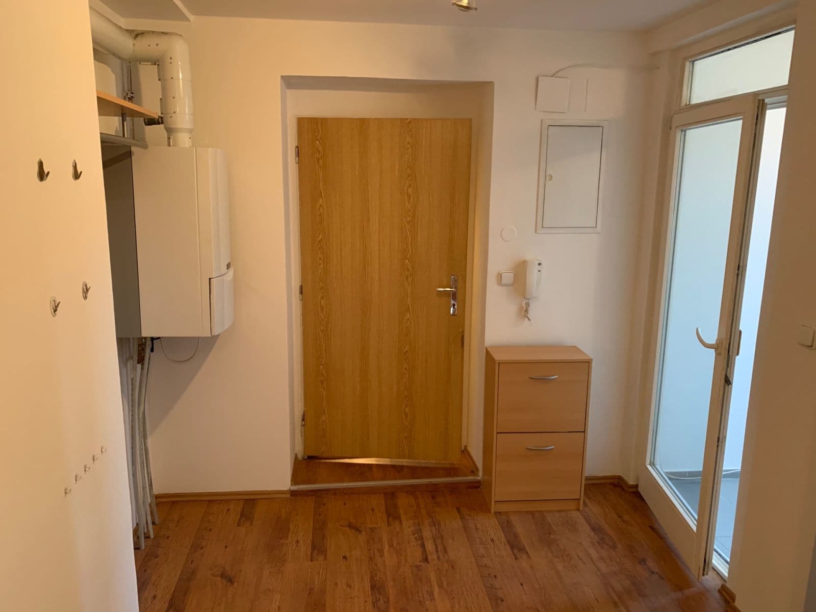 1 bedroom with open-plan kitchen flat to rent, 60 m², Farského, Prague, Prague 1 bedroom with open-plan kitchen flat to rent, 60 m², Farského, Prague, Prague