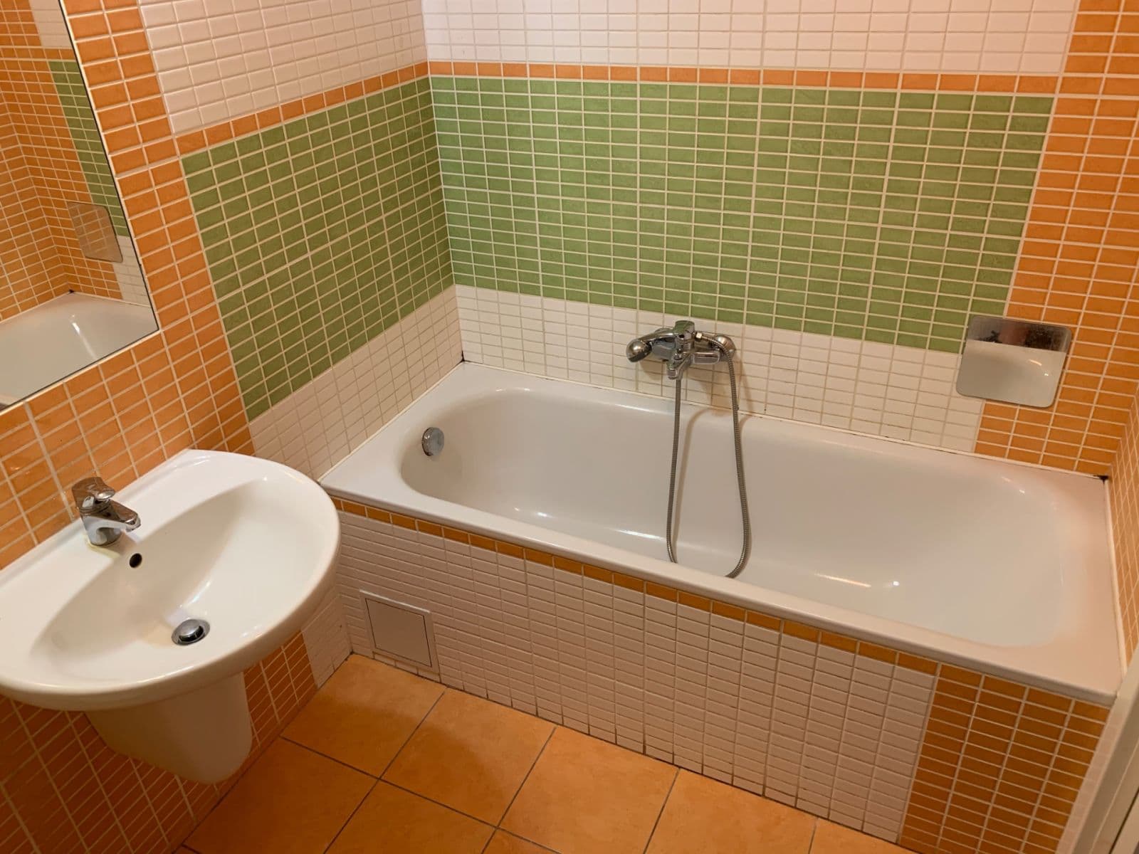 1 bedroom with open-plan kitchen flat to rent, 60 m², Farského, Prague, Prague 1 bedroom with open-plan kitchen flat to rent, 60 m², Farského, Prague, Prague