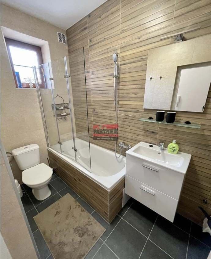 1 bedroom with open-plan kitchen flat to rent, 48 m², Široká, Bechyně, Jihočeský Region 1 bedroom with open-plan kitchen flat to rent, 48 m², Široká, Bechyně, Jihočeský Region