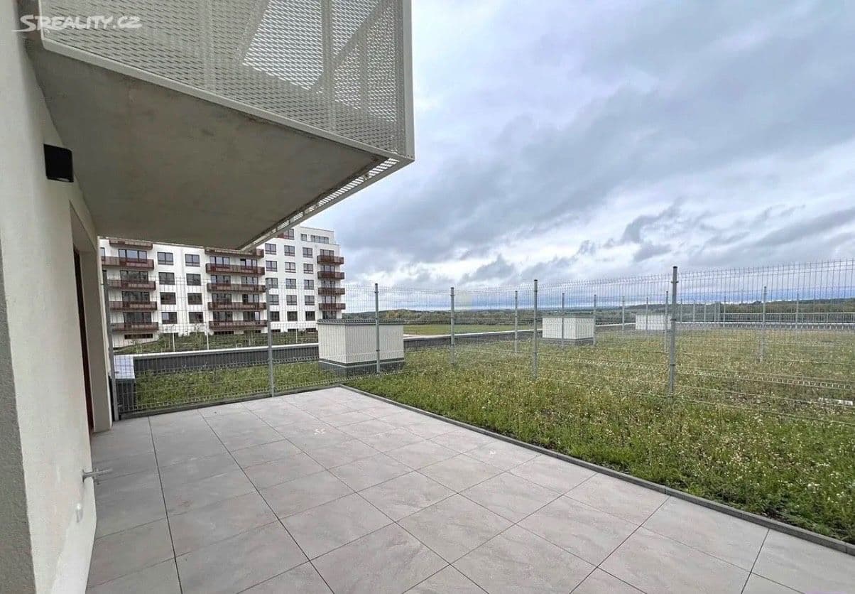 3 bedroom with open-plan kitchen flat for sale, 102 m², Kardausova, Prague, Prague 3 bedroom with open-plan kitchen flat for sale, 102 m², Kardausova, Prague, Prague