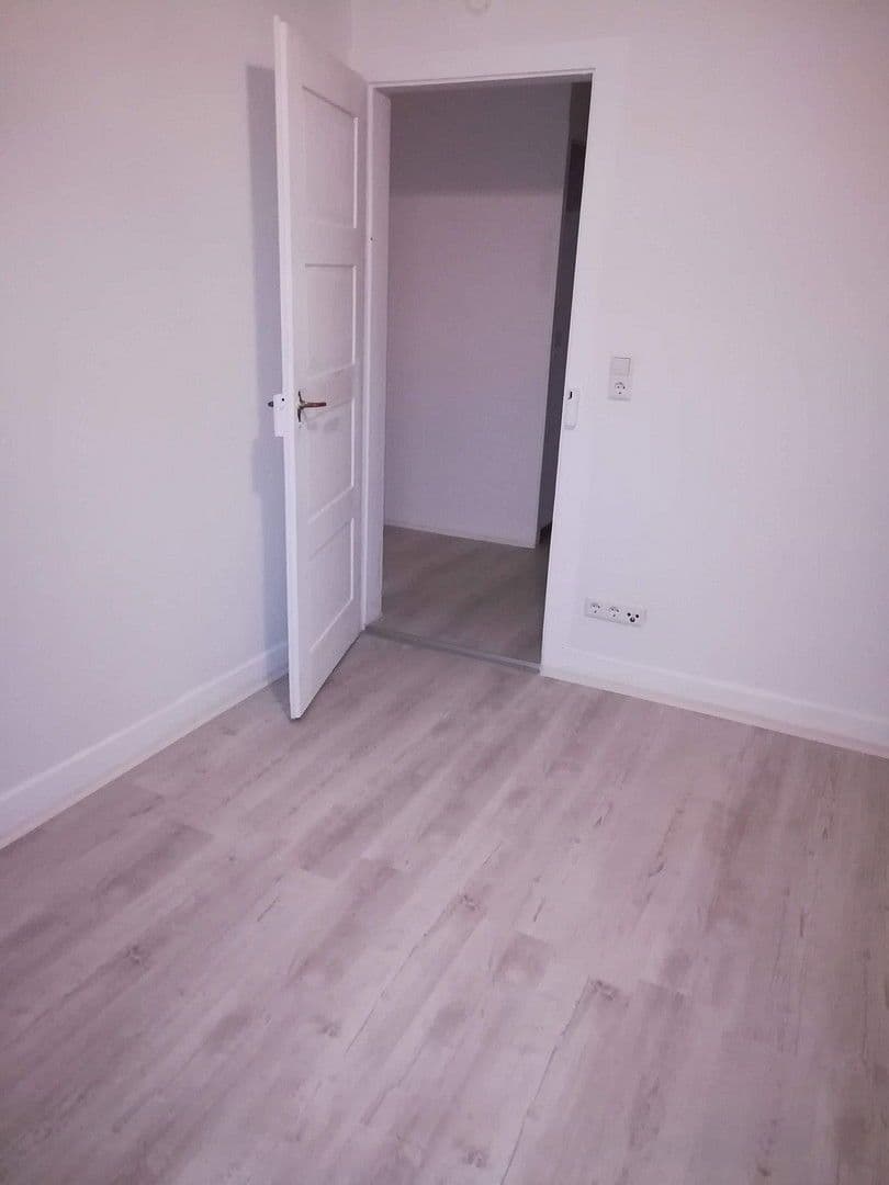 3 bedroom with open-plan kitchen flat to rent, 91 m², Plüderhausen, Baden-Württemberg 3 bedroom with open-plan kitchen flat to rent, 91 m², Plüderhausen, Baden-Württemberg