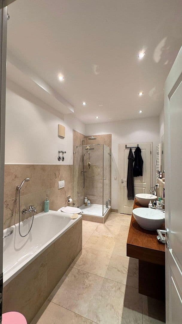 6 bedroom flat to rent, 197 m², München, Bavaria 6 bedroom flat to rent, 197 m², München, Bavaria