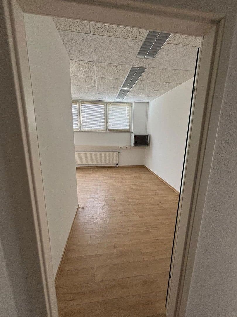 office to rent, 87 m², Blumenstr. 33a, Magstadt, Baden-Württemberg office to rent, 87 m², Blumenstr. 33a, Magstadt, Baden-Württemberg