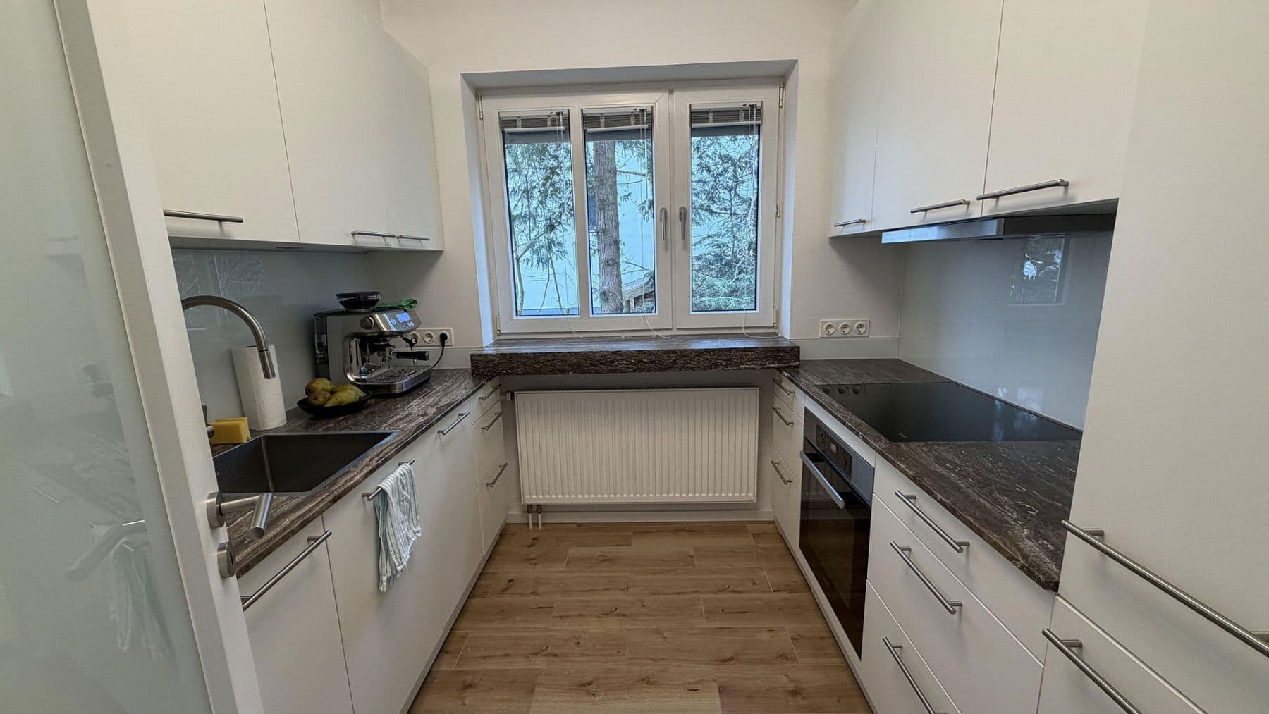 office to rent, 11 m², Hirtenweg 6, Grünwald, Bavaria office to rent, 11 m², Hirtenweg 6, Grünwald, Bavaria