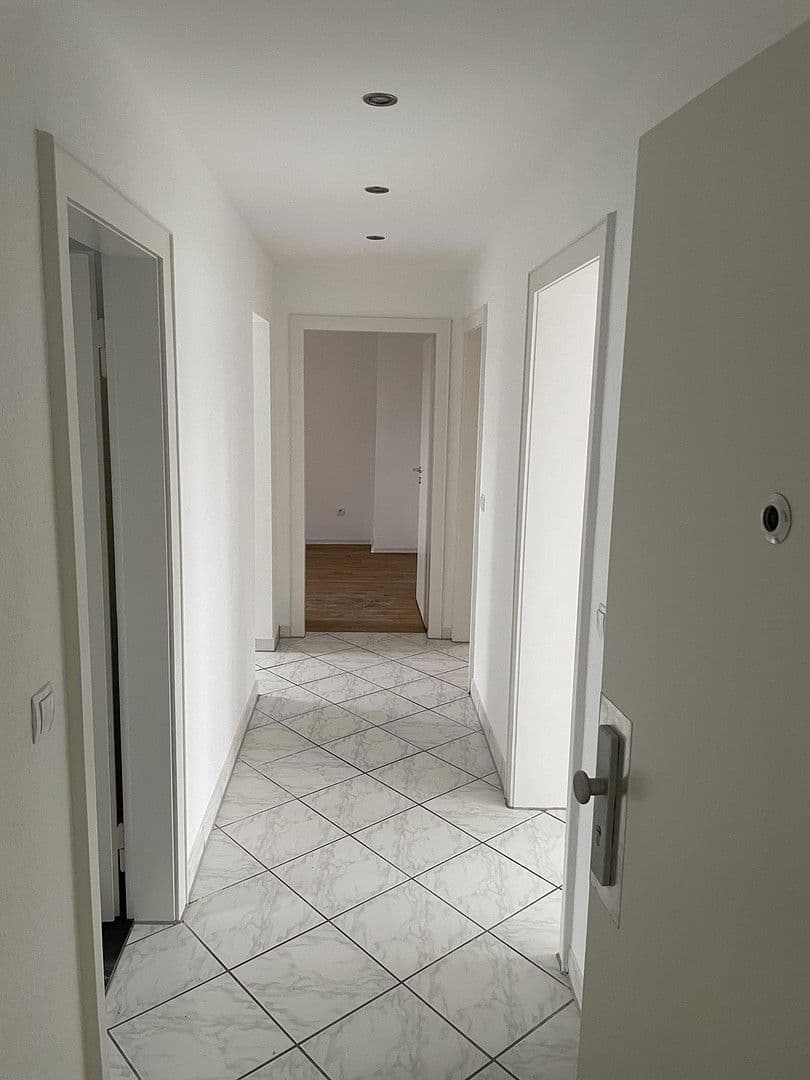 3 bedroom flat to rent, 63 m², Steckendorfer Str. 176, Krefeld, North Rhine-Westphalia 3 bedroom flat to rent, 63 m², Steckendorfer Str. 176, Krefeld, North Rhine-Westphalia