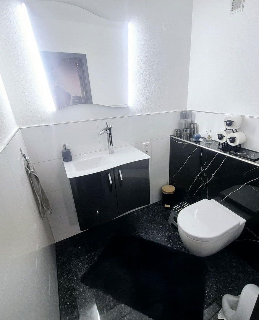 2 bedroom with open-plan kitchen flat for sale, 98 m², Aalen, Baden-Württemberg 2 bedroom with open-plan kitchen flat for sale, 98 m², Aalen, Baden-Württemberg