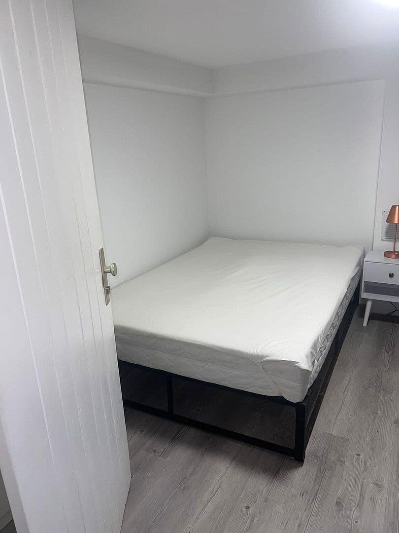 1 bedroom flat to rent, 10 m², Grosse Falterstrasse , 58, Stuttgart, Baden-Württemberg 1 bedroom flat to rent, 10 m², Grosse Falterstrasse , 58, Stuttgart, Baden-Württemberg