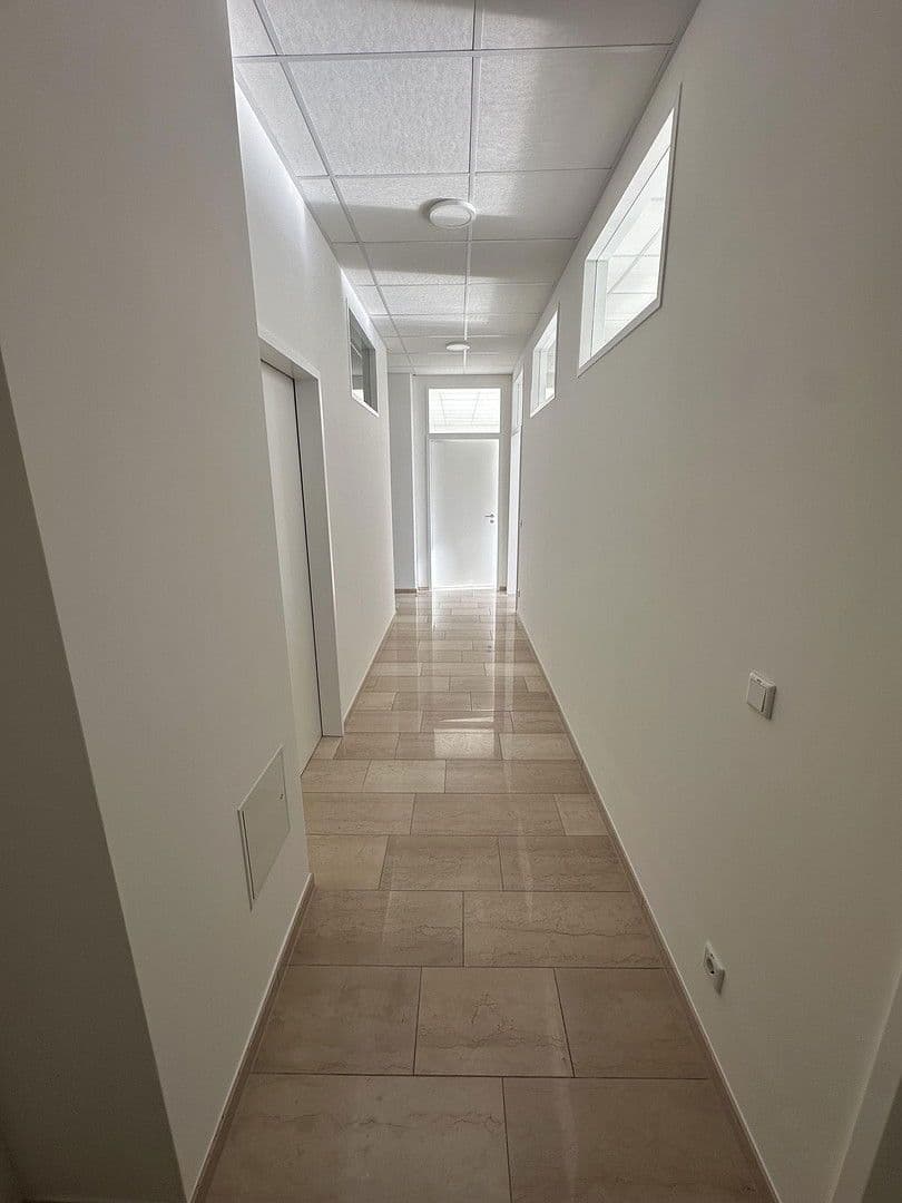 office to rent, 162 m², Karl-Schurz-Straße, Paderborn, North Rhine-Westphalia office to rent, 162 m², Karl-Schurz-Straße, Paderborn, North Rhine-Westphalia