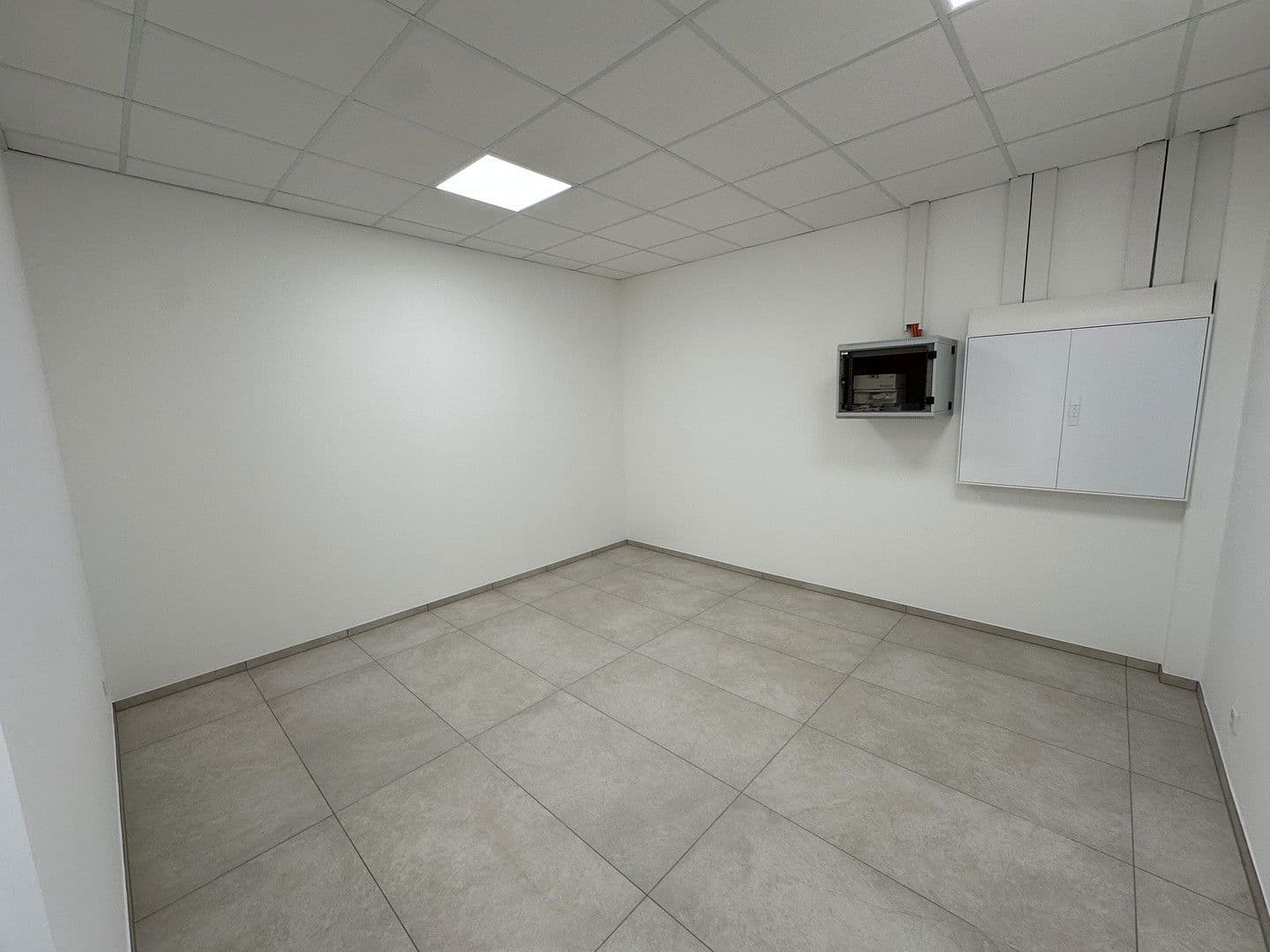 office to rent, 162 m², Karl-Schurz-Straße, Paderborn, North Rhine-Westphalia office to rent, 162 m², Karl-Schurz-Straße, Paderborn, North Rhine-Westphalia