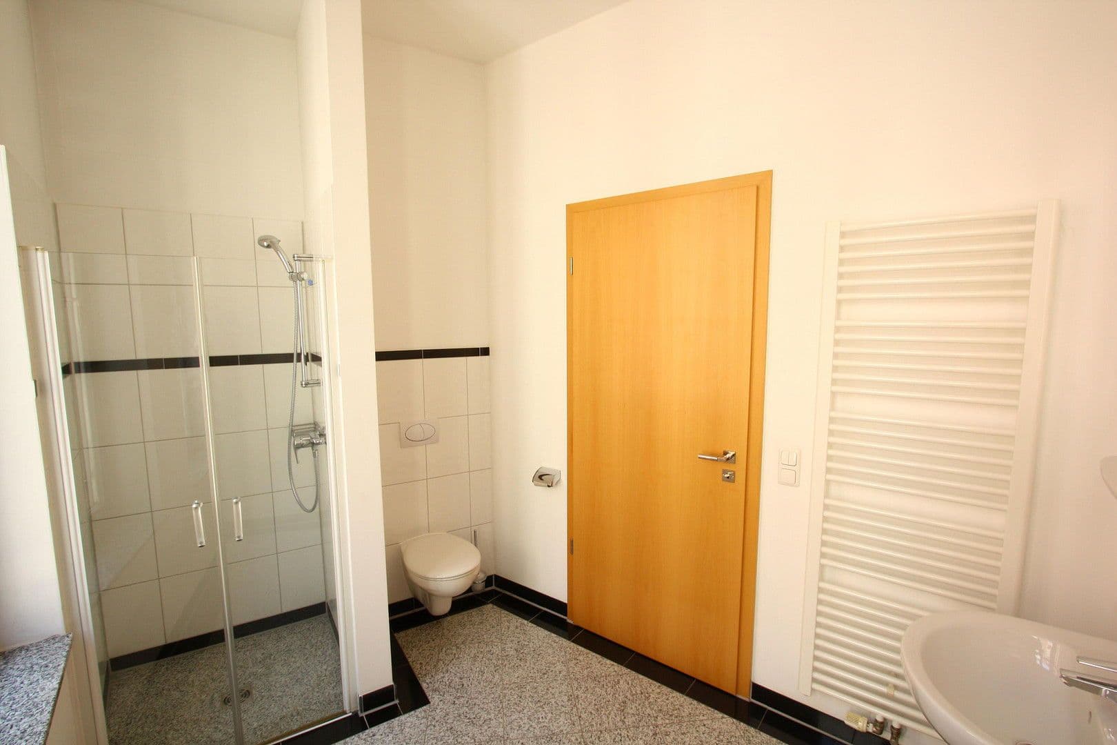 4 bedroom flat to rent, 165 m², Erfurt, Thuringia 4 bedroom flat to rent, 165 m², Erfurt, Thuringia