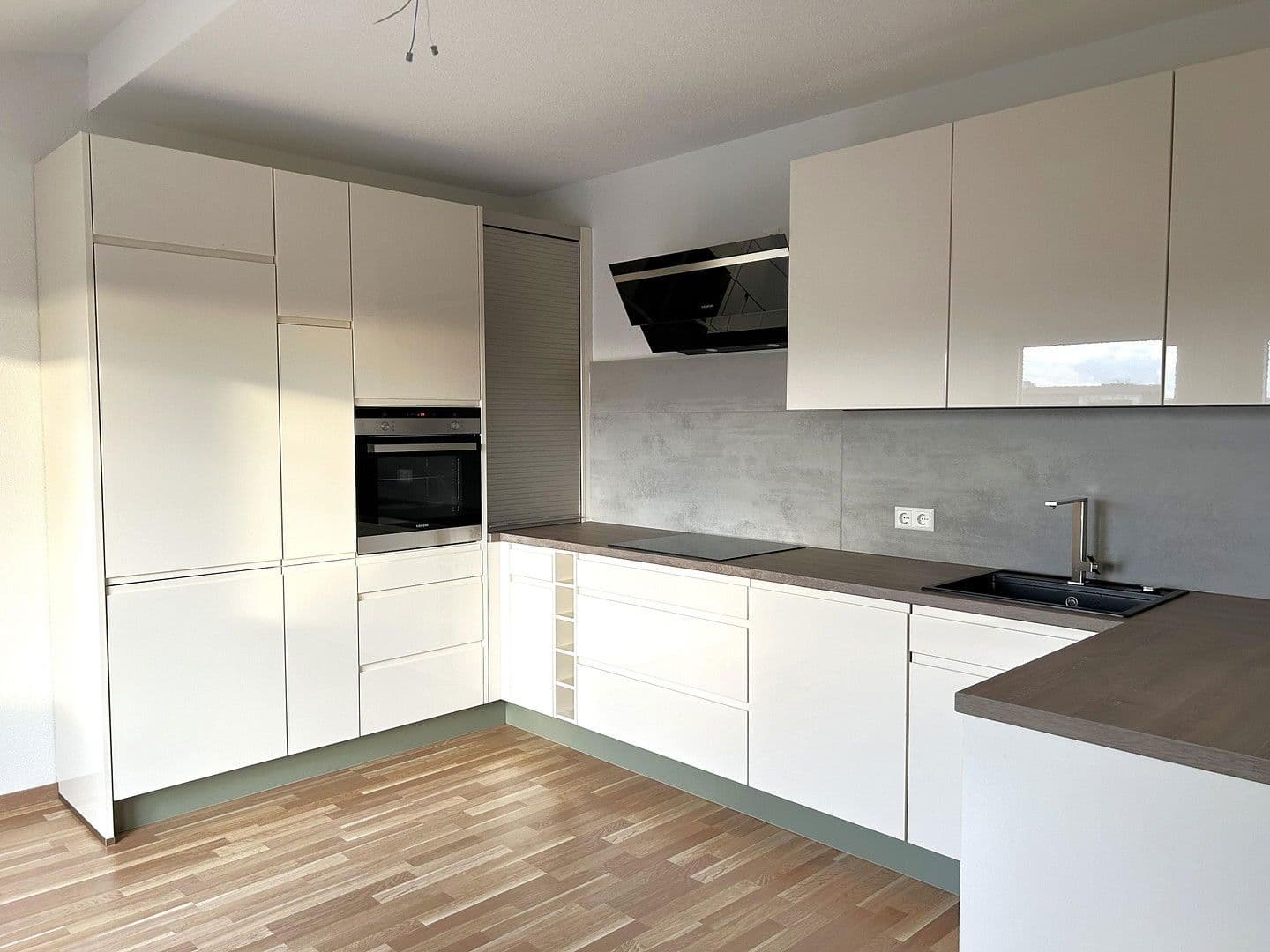 4 bedroom flat to rent, 120 m², Neuenburg am Rhein, Baden-Württemberg 4 bedroom flat to rent, 120 m², Neuenburg am Rhein, Baden-Württemberg