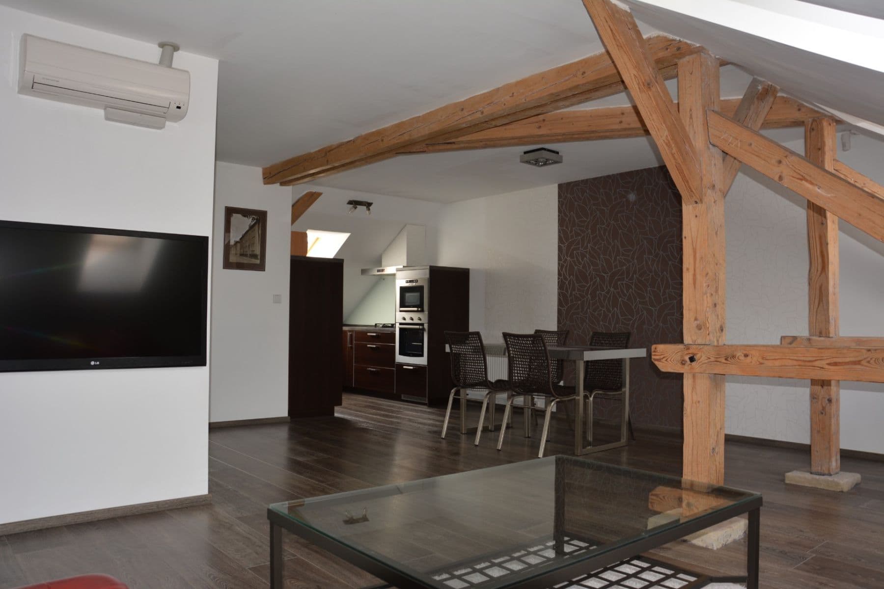 house to rent, 360 m², Mahenova, Mladá Boleslav, Středočeský Region house to rent, 360 m², Mahenova, Mladá Boleslav, Středočeský Region