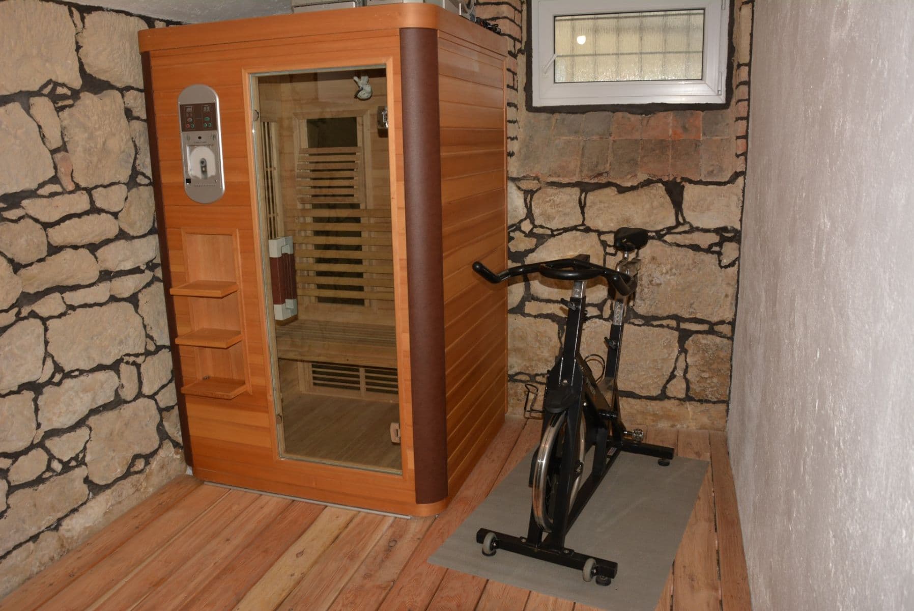 house to rent, 360 m², Mahenova, Mladá Boleslav, Středočeský Region house to rent, 360 m², Mahenova, Mladá Boleslav, Středočeský Region