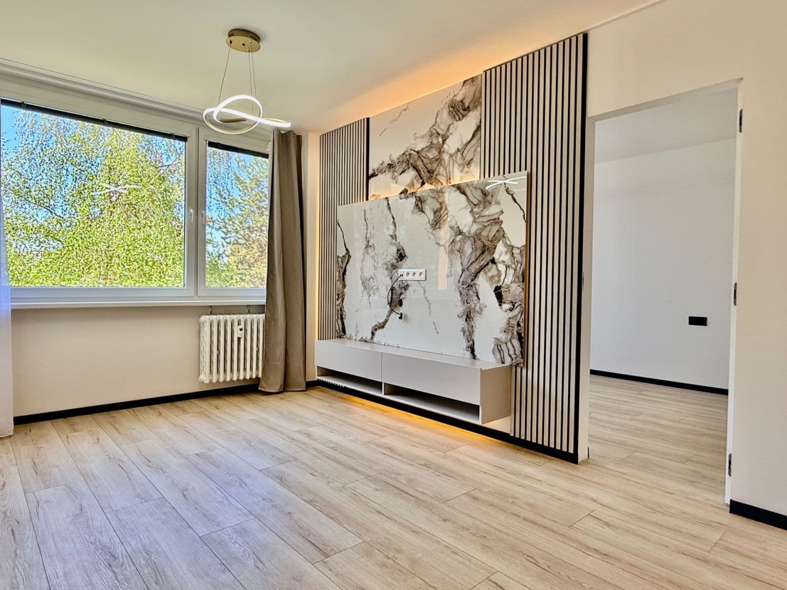 1 bedroom with open-plan kitchen flat for sale, 46 m², Generála Janouška, Prague, Prague 1 bedroom with open-plan kitchen flat for sale, 46 m², Generála Janouška, Prague, Prague