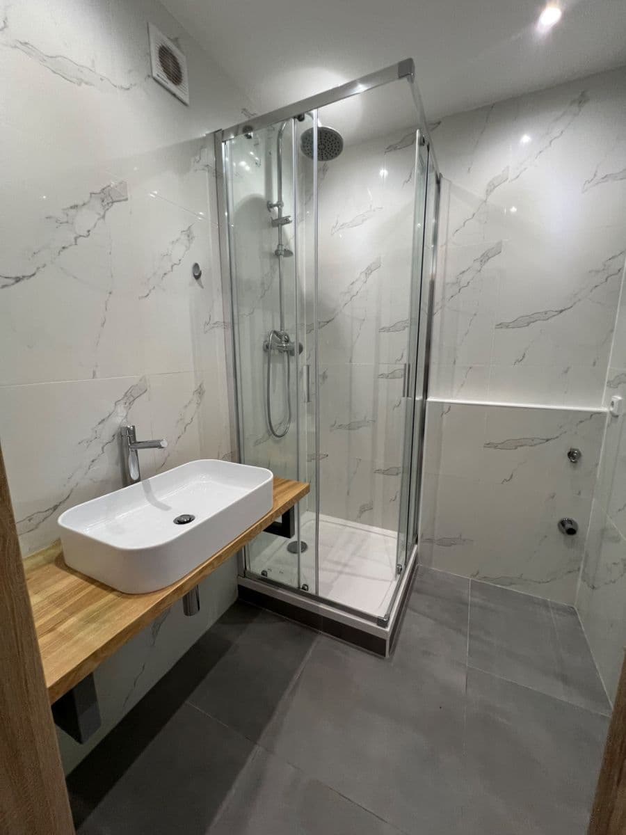 1 bedroom with open-plan kitchen flat for sale, 44 m², Sídliště pod Ralskem, Mimoň, Liberecký Region 1 bedroom with open-plan kitchen flat for sale, 44 m², Sídliště pod Ralskem, Mimoň, Liberecký Region