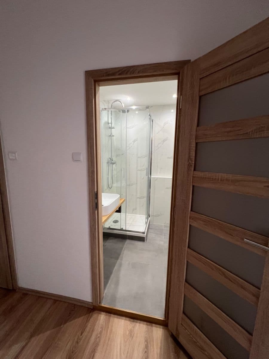 1 bedroom with open-plan kitchen flat for sale, 44 m², Sídliště pod Ralskem, Mimoň, Liberecký Region 1 bedroom with open-plan kitchen flat for sale, 44 m², Sídliště pod Ralskem, Mimoň, Liberecký Region