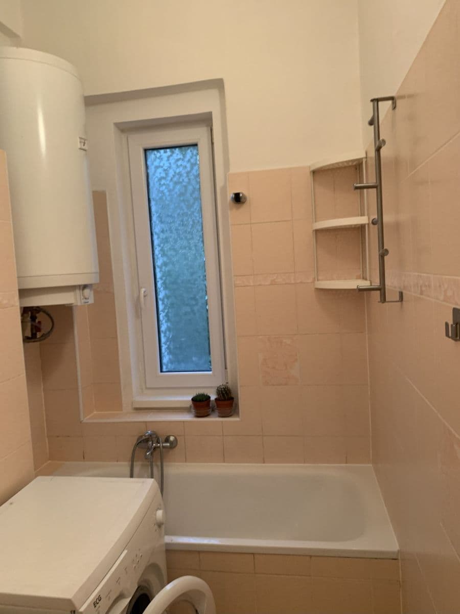 1 bedroom flat to rent, 47 m², Jana Želivského, Prague, Prague 1 bedroom flat to rent, 47 m², Jana Želivského, Prague, Prague