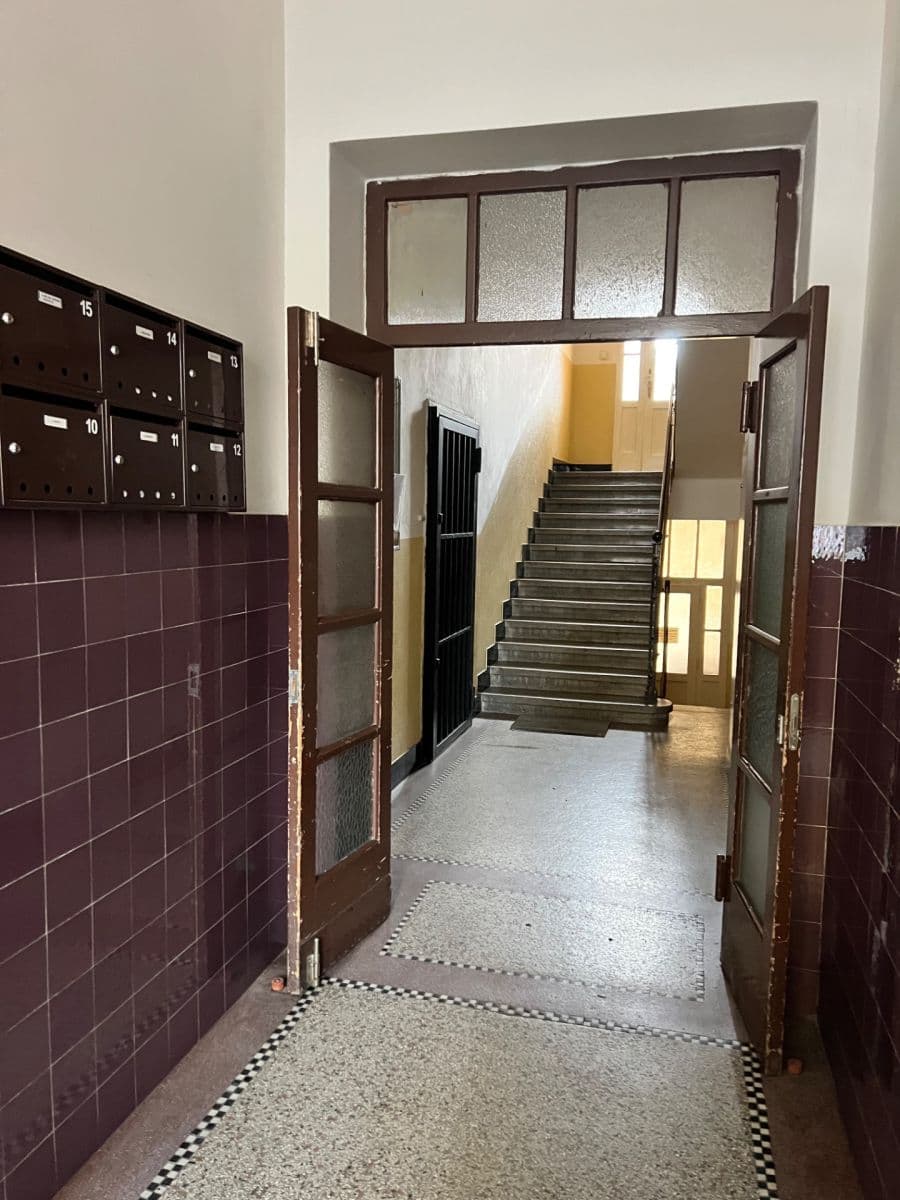 Studio flat to rent, 24 m², Hartigova, Prague, Prague Studio flat to rent, 24 m², Hartigova, Prague, Prague