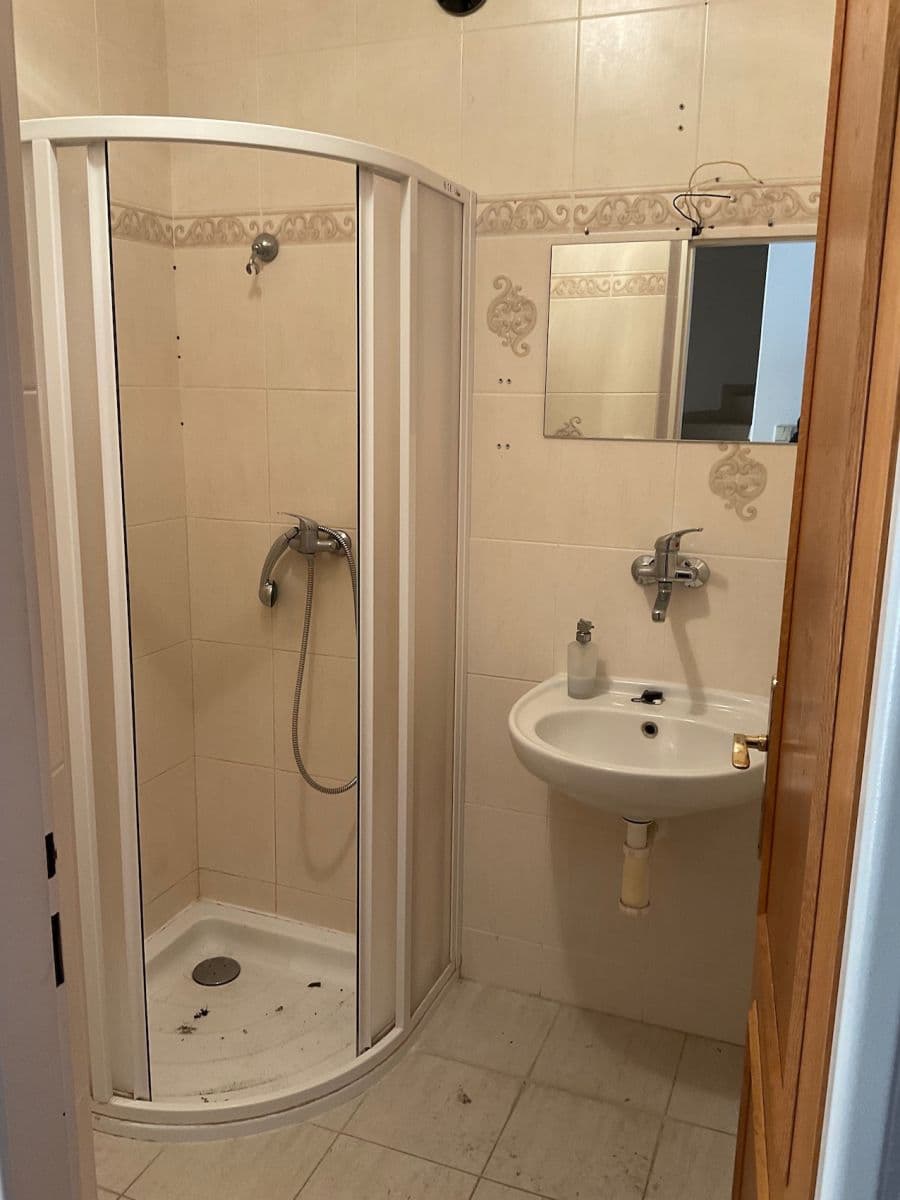 house for sale, 206 m², Praporce, Uherské Hradiště, Zlínský Region house for sale, 206 m², Praporce, Uherské Hradiště, Zlínský Region