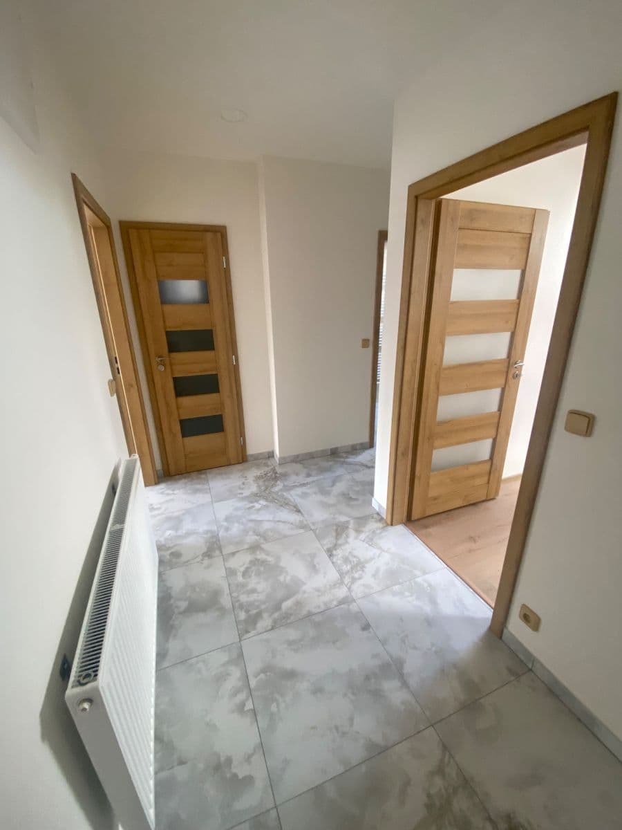 3 bedroom flat to rent, 134 m², Na Líše, Prague, Prague 3 bedroom flat to rent, 134 m², Na Líše, Prague, Prague