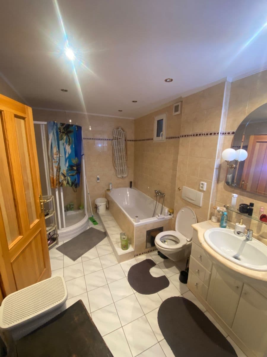 3 bedroom flat to rent, 84 m², Na Líše, Prague, Prague 3 bedroom flat to rent, 84 m², Na Líše, Prague, Prague