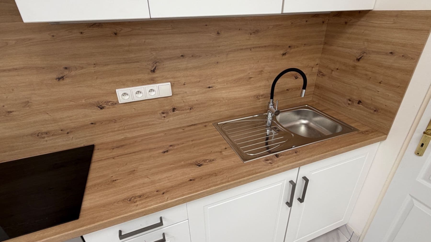 2 bedroom with open-plan kitchen flat to rent, 85 m², Dalovská, Divišov, Středočeský Region 2 bedroom with open-plan kitchen flat to rent, 85 m², Dalovská, Divišov, Středočeský Region