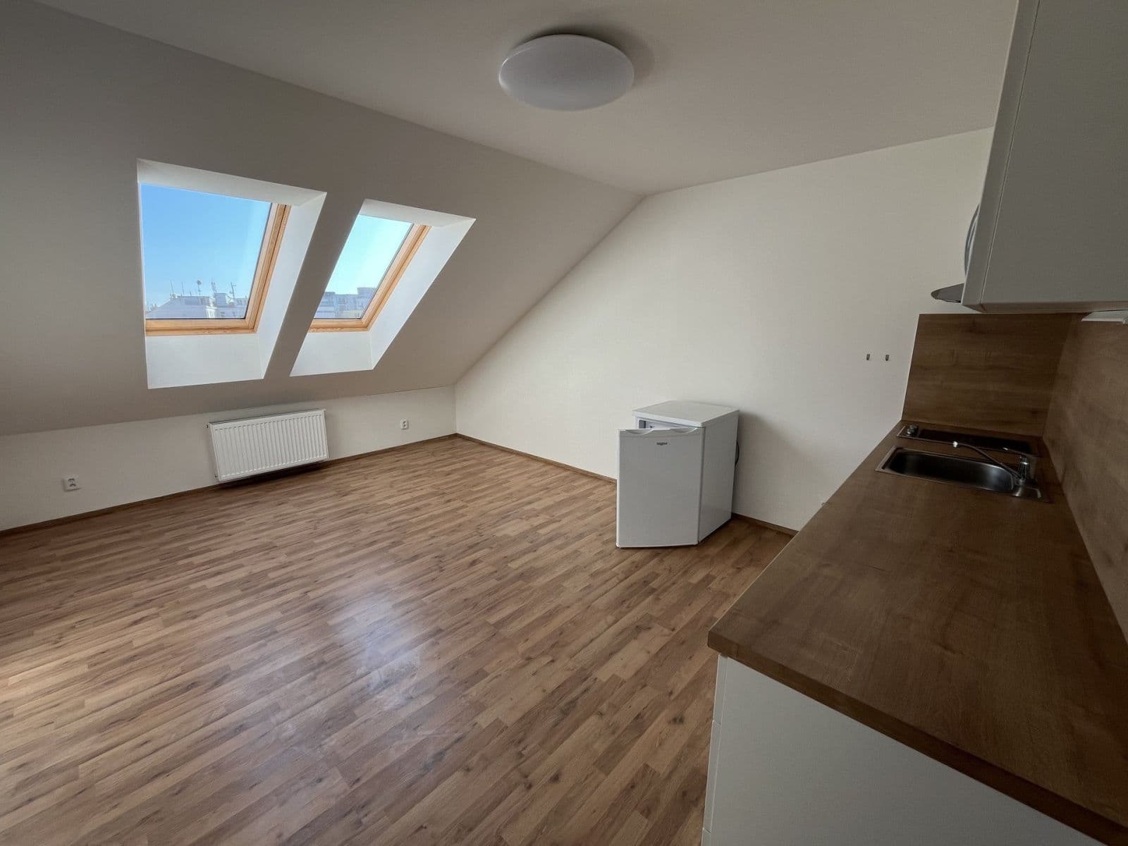 Studio flat to rent, 31 m², Vlhká, Brno, Jihomoravský Region Studio flat to rent, 31 m², Vlhká, Brno, Jihomoravský Region