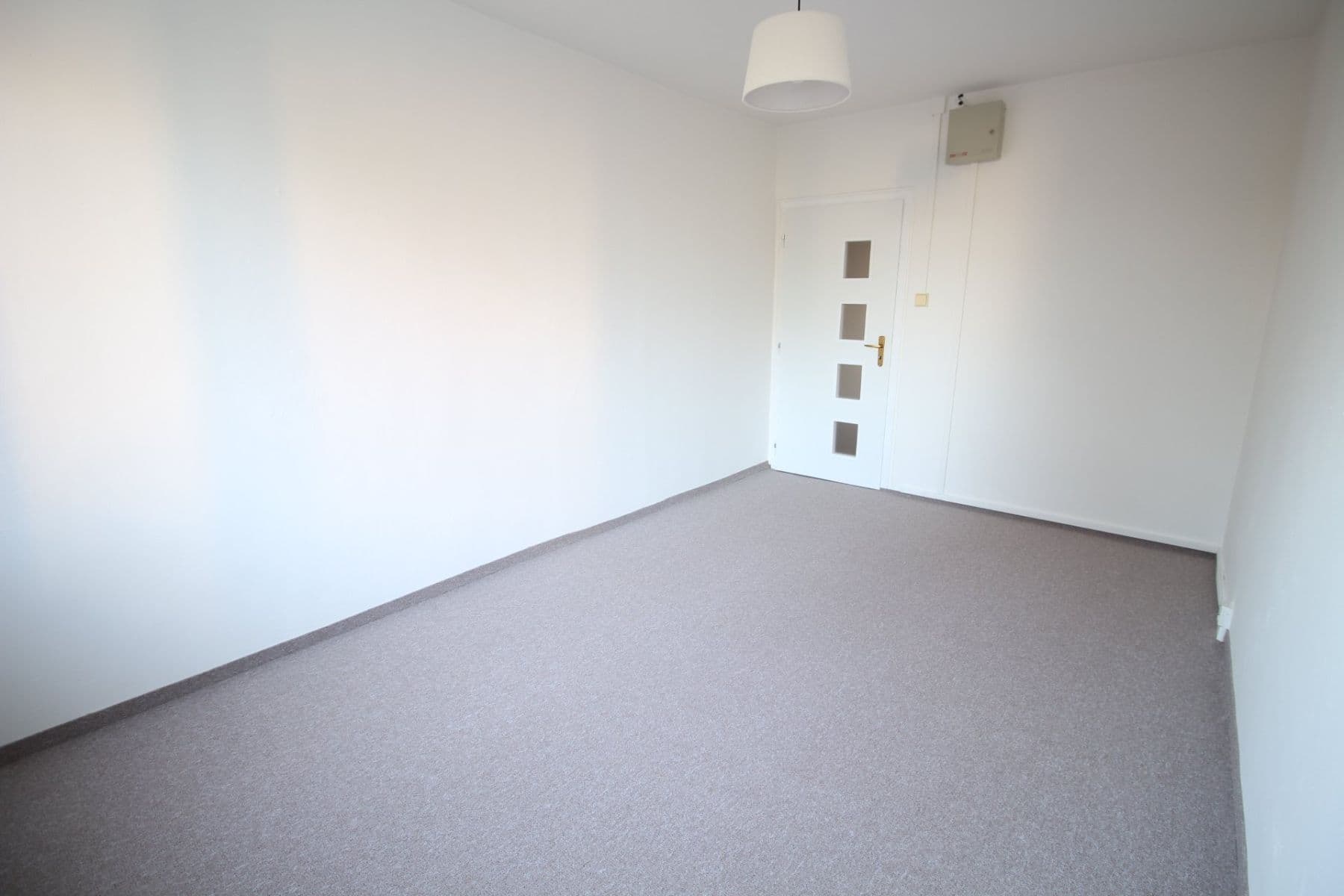 3 bedroom flat to rent, 80 m², Volkova, Prague, Prague 3 bedroom flat to rent, 80 m², Volkova, Prague, Prague
