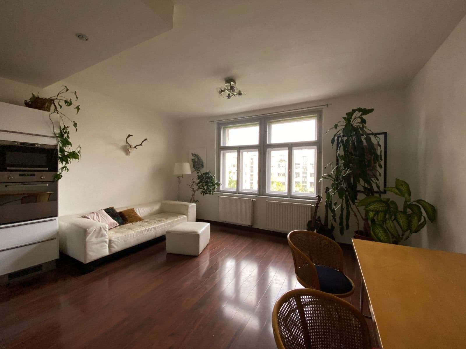 1 bedroom with open-plan kitchen flat to rent, 50 m², Na Výšinách, Prague, Prague 1 bedroom with open-plan kitchen flat to rent, 50 m², Na Výšinách, Prague, Prague