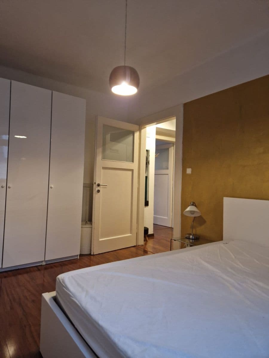 1 bedroom with open-plan kitchen flat to rent, 50 m², Na Výšinách, Prague, Prague 1 bedroom with open-plan kitchen flat to rent, 50 m², Na Výšinách, Prague, Prague