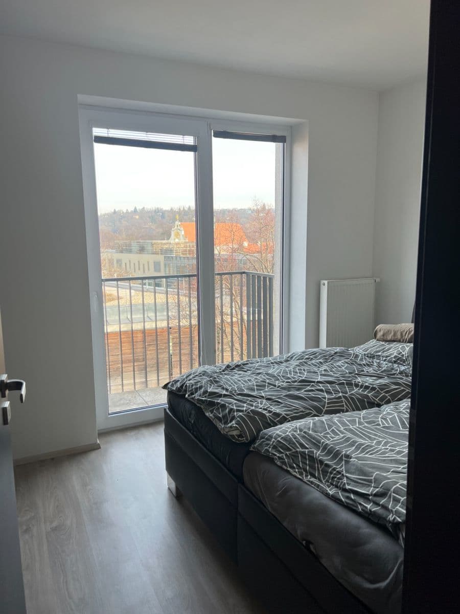 2 bedroom with open-plan kitchen flat to rent, 75 m², Kollárova, Brno, Jihomoravský Region 2 bedroom with open-plan kitchen flat to rent, 75 m², Kollárova, Brno, Jihomoravský Region