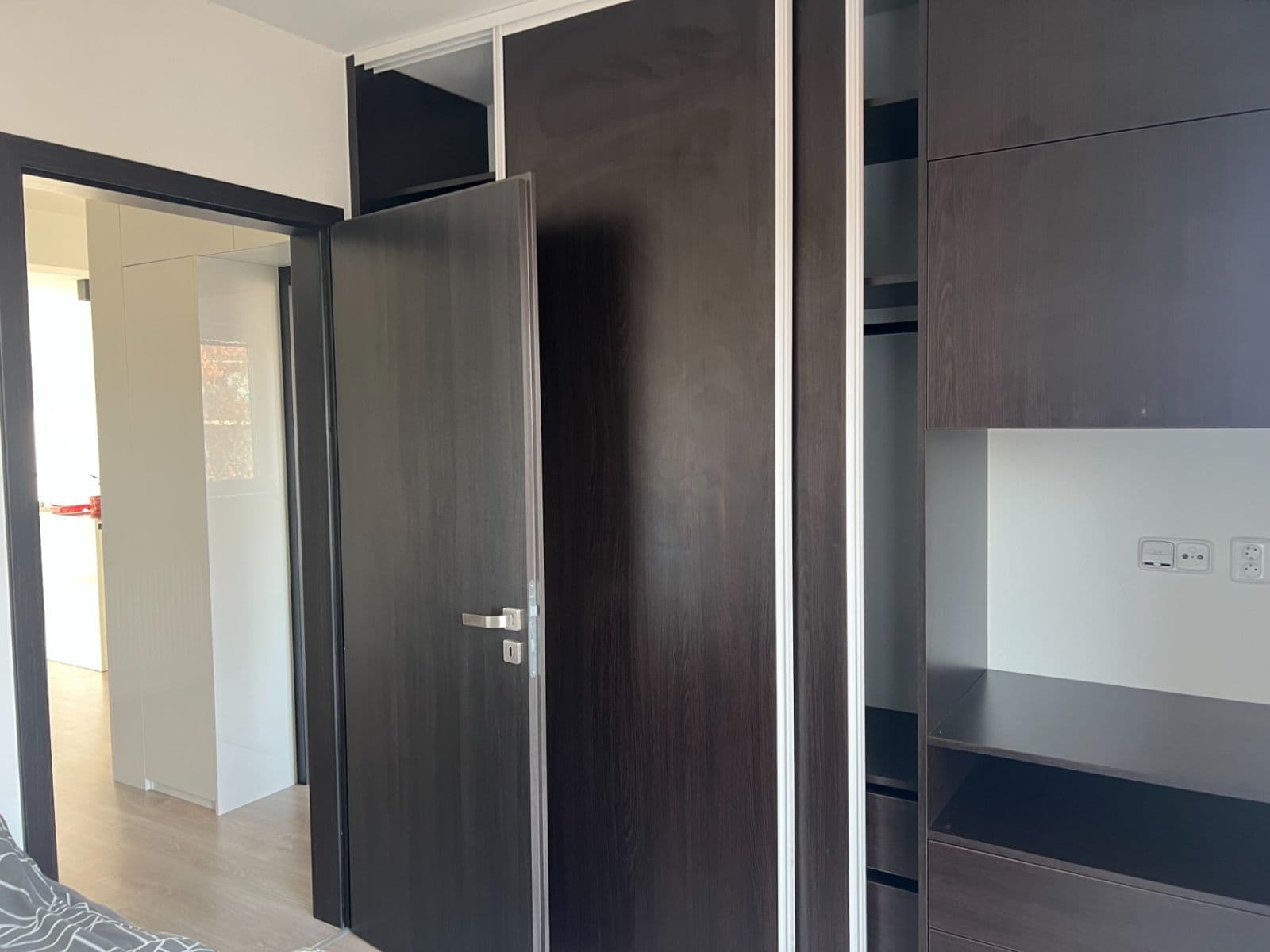 2 bedroom with open-plan kitchen flat to rent, 75 m², Kollárova, Brno, Jihomoravský Region 2 bedroom with open-plan kitchen flat to rent, 75 m², Kollárova, Brno, Jihomoravský Region