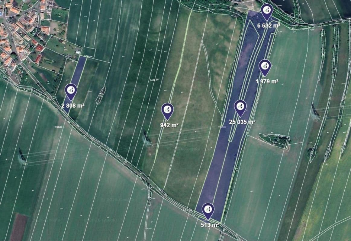 plot for sale, 204,161 m², Chraberce, Ústecký Region plot for sale, 204,161 m², Chraberce, Ústecký Region
