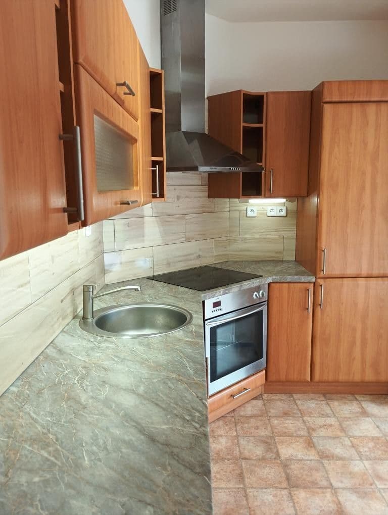 Studio flat to rent, 34 m², Borová, Chýně, Středočeský Region Studio flat to rent, 34 m², Borová, Chýně, Středočeský Region