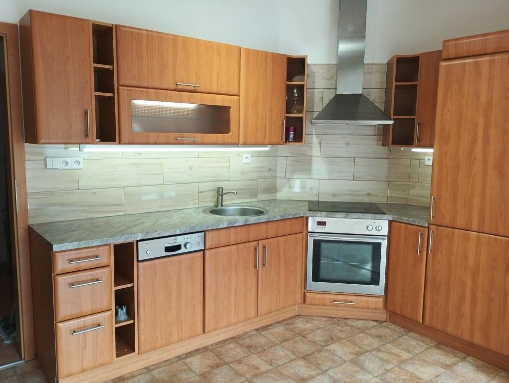 Studio flat to rent, 34 m², Borová, Chýně, Středočeský Region Studio flat to rent, 34 m², Borová, Chýně, Středočeský Region