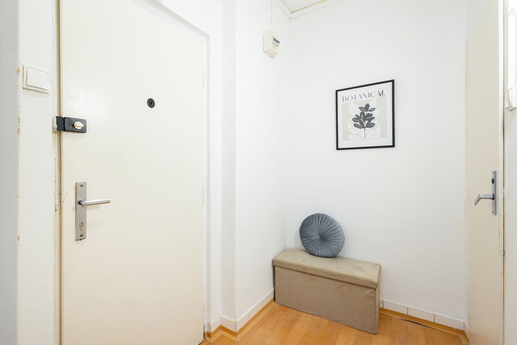 1 bedroom flat for sale, 32 m², náměstí Na Balabence, Prague, Prague 1 bedroom flat for sale, 32 m², náměstí Na Balabence, Prague, Prague