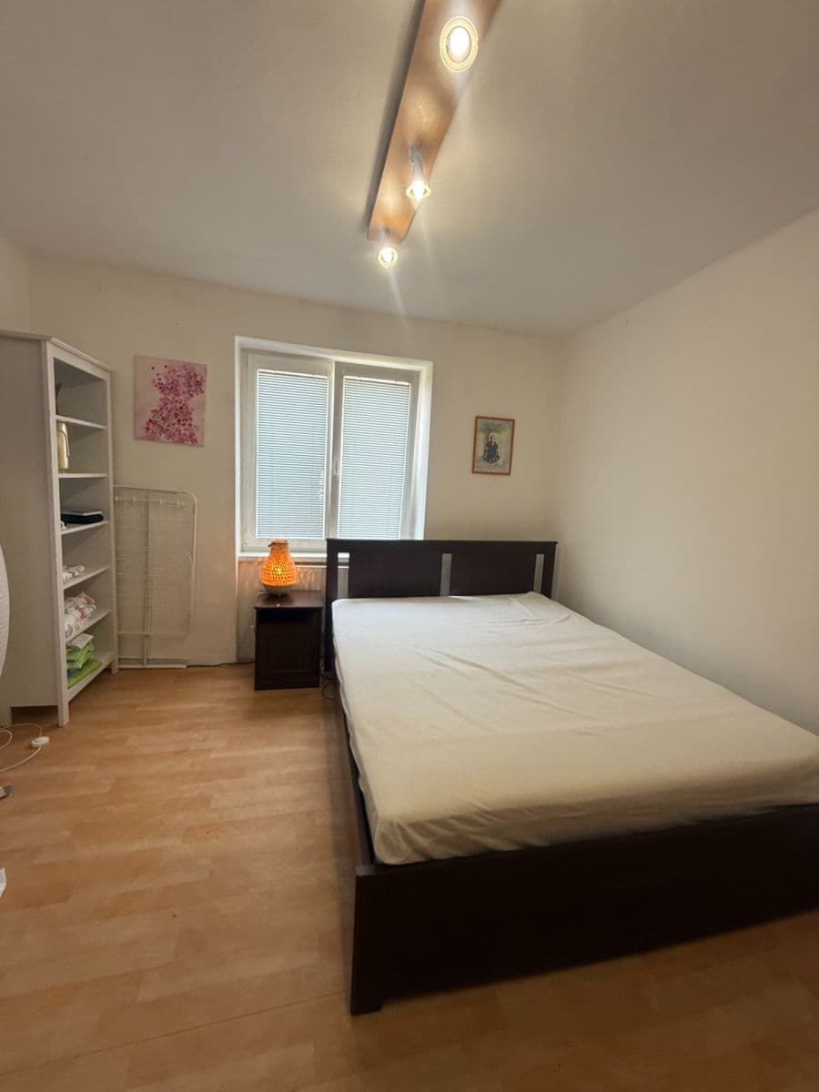 1 bedroom flat to rent, 31 m², Křivoklátská, Prague, Prague 1 bedroom flat to rent, 31 m², Křivoklátská, Prague, Prague