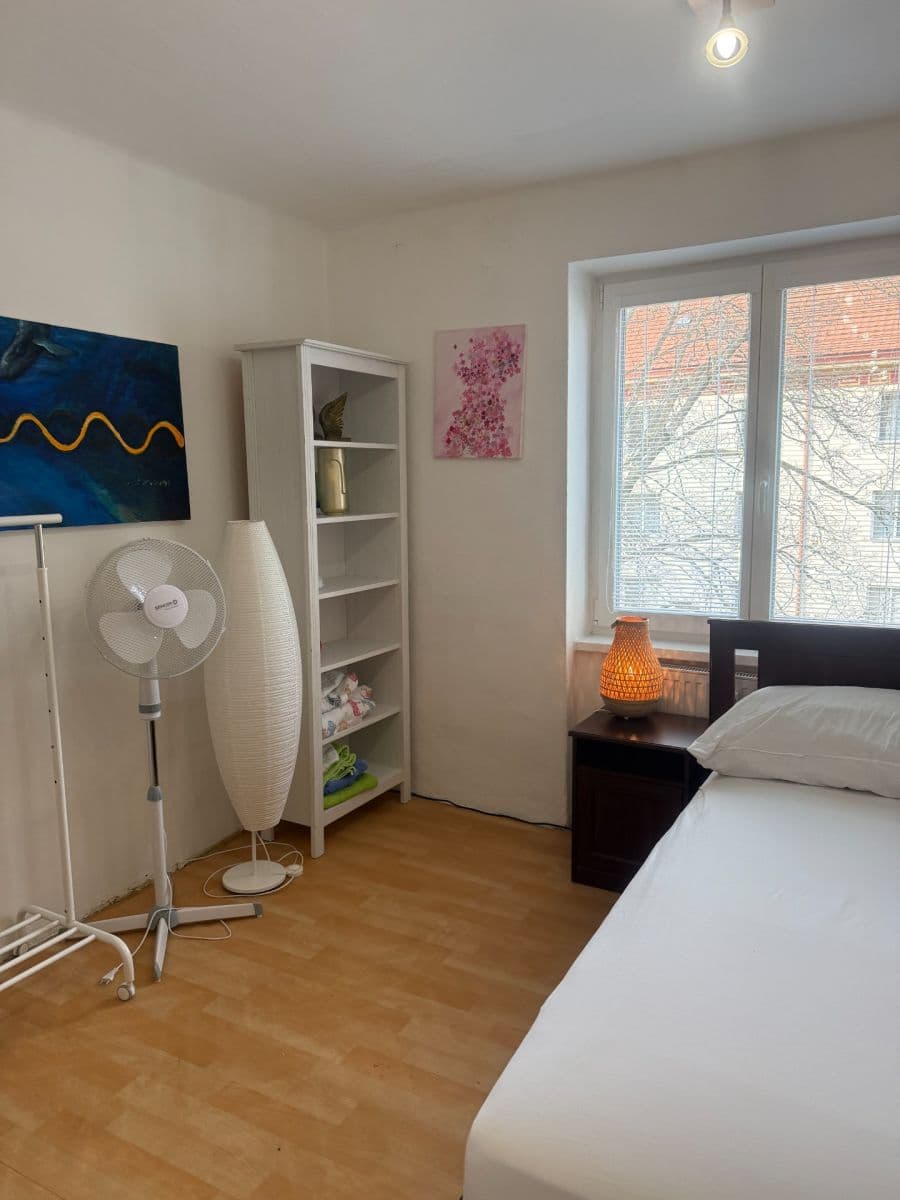 1 bedroom flat to rent, 31 m², Křivoklátská, Prague, Prague 1 bedroom flat to rent, 31 m², Křivoklátská, Prague, Prague