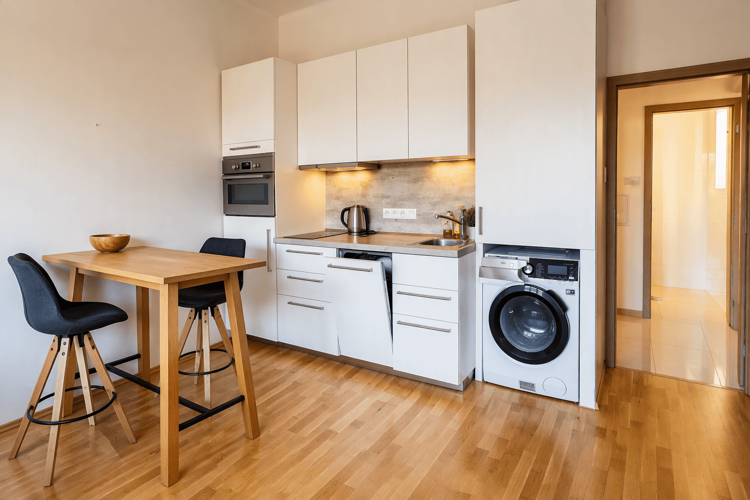 1 bedroom with open-plan kitchen flat to rent, 44 m², Jičínská, Prague, Prague 1 bedroom with open-plan kitchen flat to rent, 44 m², Jičínská, Prague, Prague