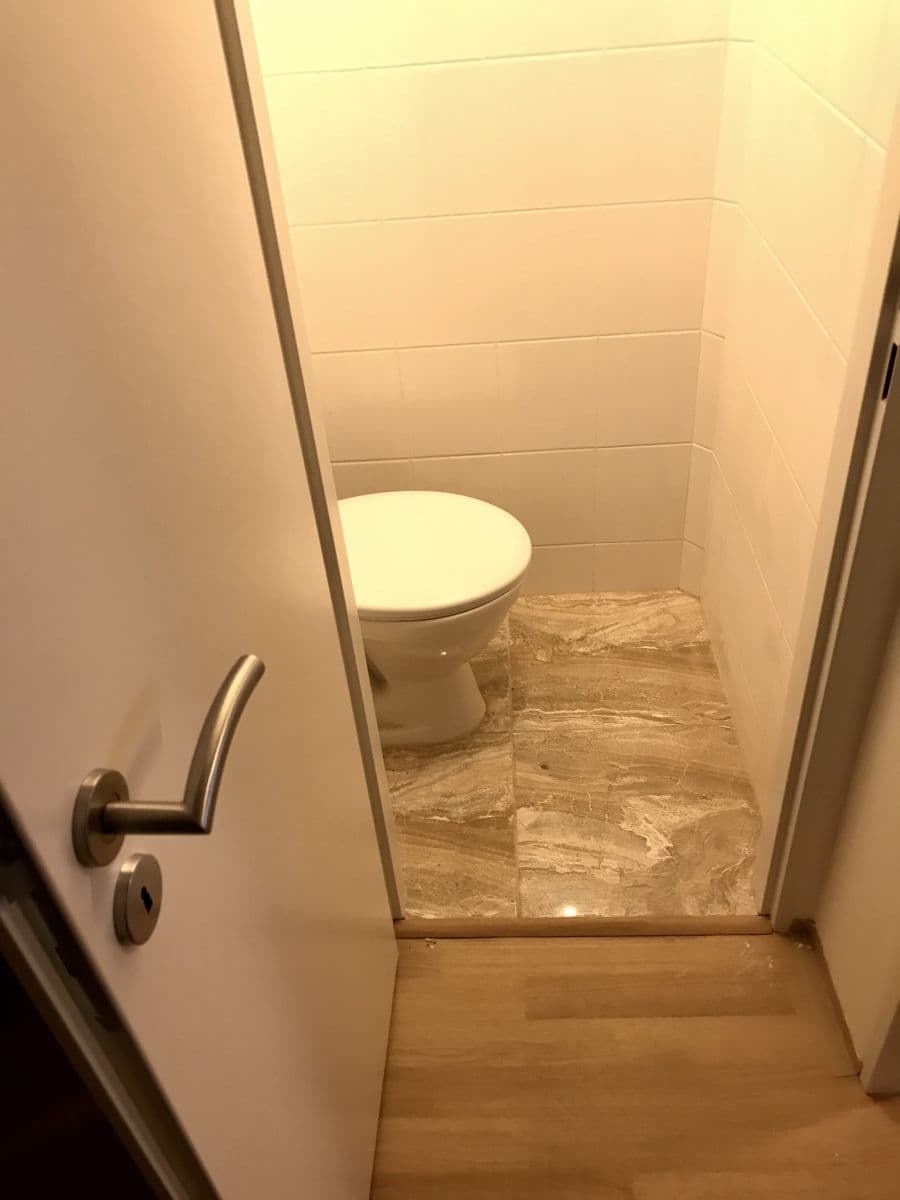 Studio flat to rent, 31 m², Pod radnicí, Prague, Prague Studio flat to rent, 31 m², Pod radnicí, Prague, Prague