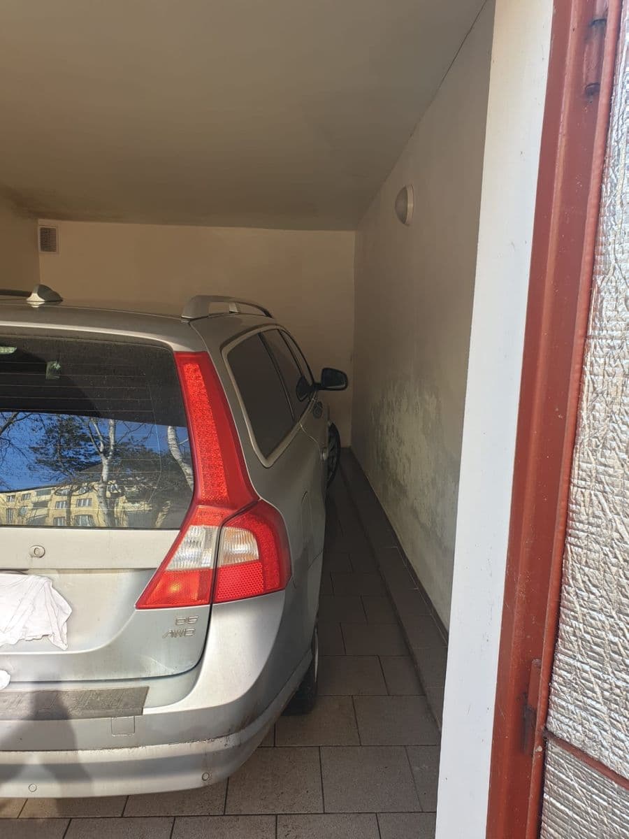 garage for sale, 15 m², Příkopní, Karlovy Vary, Karlovarský Region garage for sale, 15 m², Příkopní, Karlovy Vary, Karlovarský Region