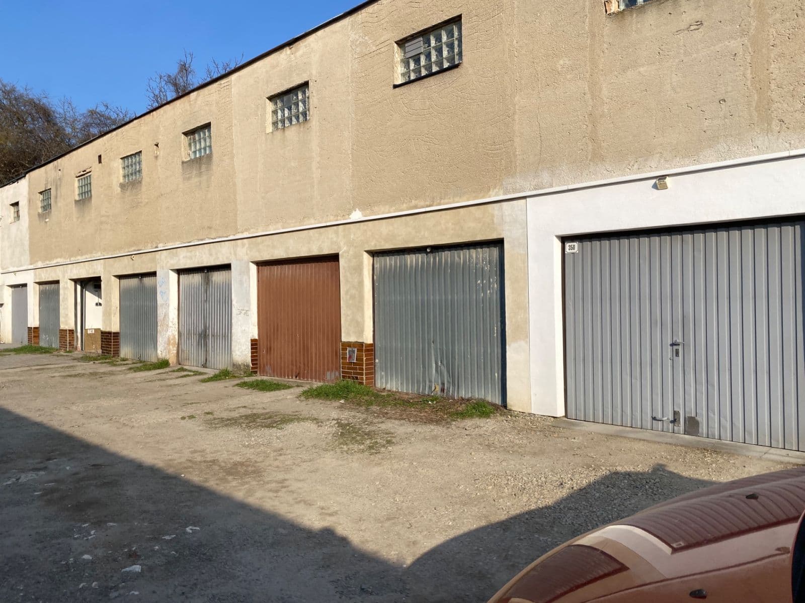 garage for sale, 20 m², 22. dubna, Mikulov, Jihomoravský Region garage for sale, 20 m², 22. dubna, Mikulov, Jihomoravský Region