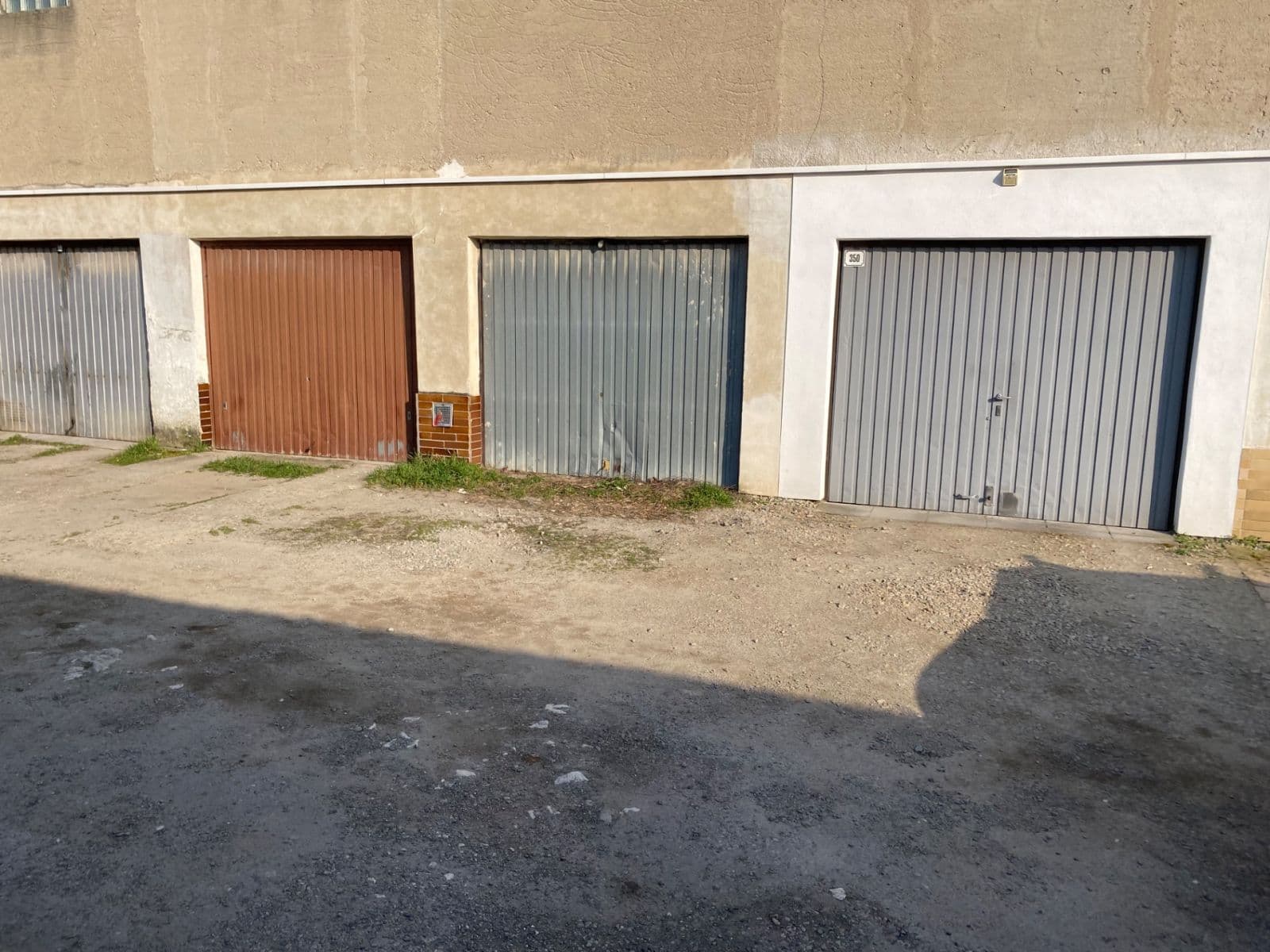 garage for sale, 20 m², 22. dubna, Mikulov, Jihomoravský Region garage for sale, 20 m², 22. dubna, Mikulov, Jihomoravský Region