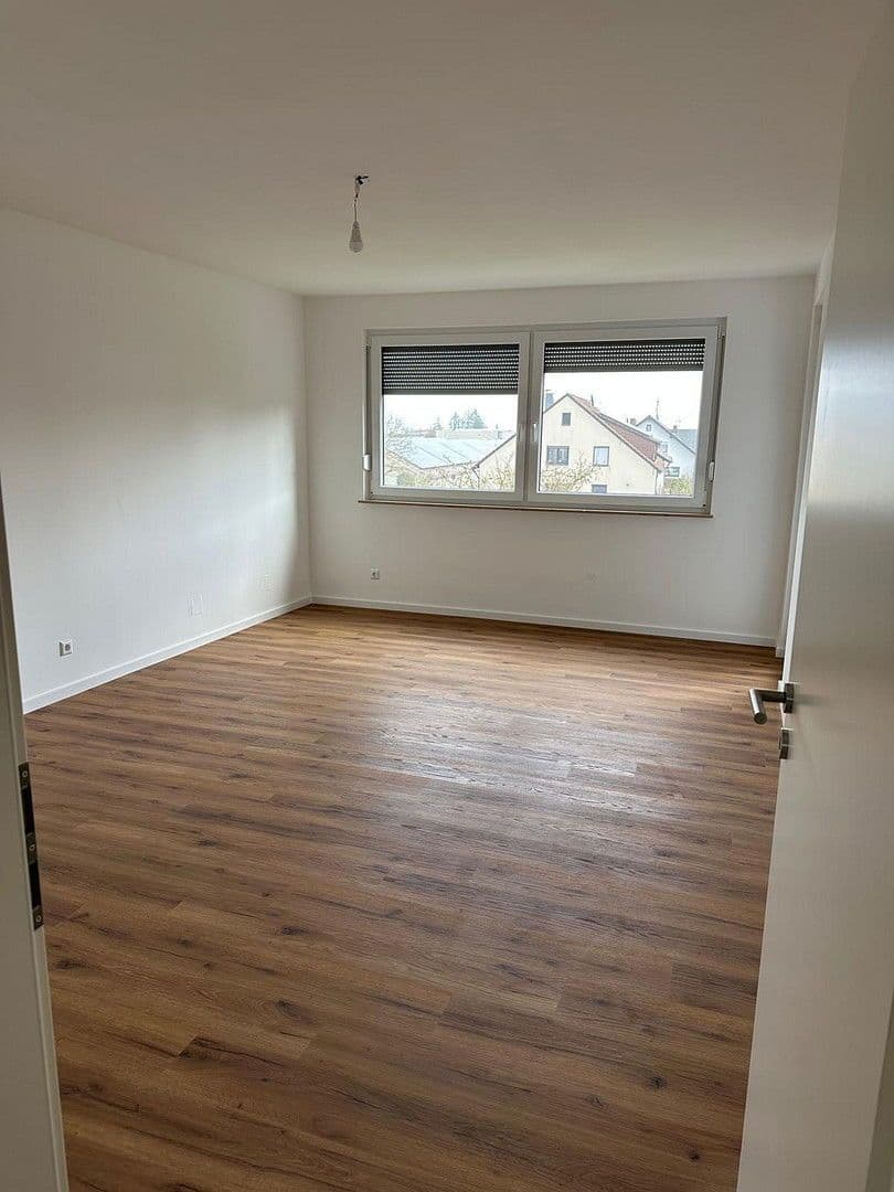 2 bedroom with open-plan kitchen flat for sale, 89 m², Laichingen, Baden-Württemberg 2 bedroom with open-plan kitchen flat for sale, 89 m², Laichingen, Baden-Württemberg