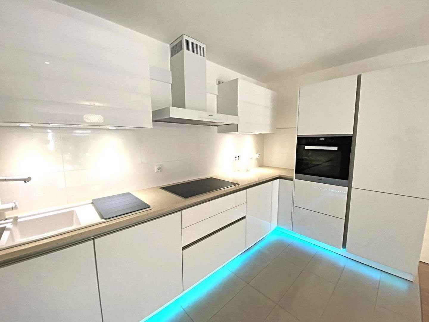 3 bedroom flat for sale, 103 m², München, Bavaria 3 bedroom flat for sale, 103 m², München, Bavaria