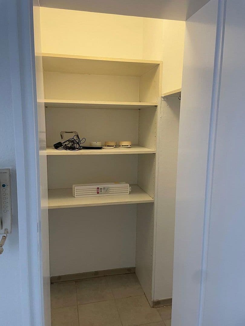 3 bedroom flat to rent, 61 m², Memelerstrasse 14, Gladbeck, North Rhine-Westphalia 3 bedroom flat to rent, 61 m², Memelerstrasse 14, Gladbeck, North Rhine-Westphalia